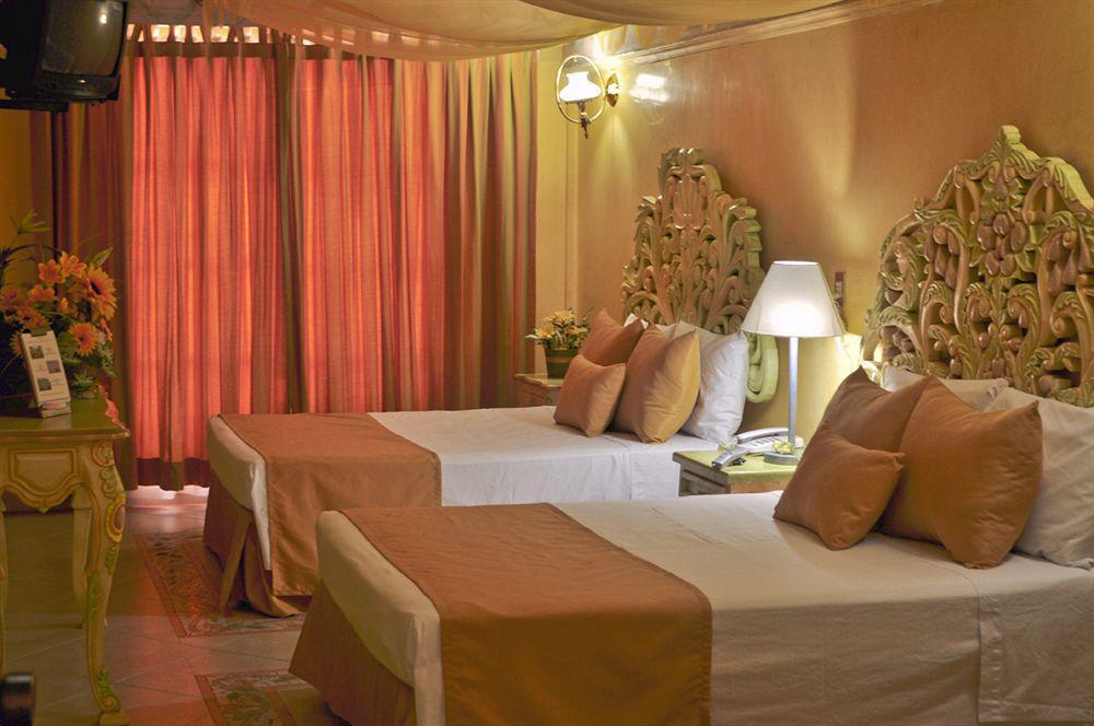 Villa Las Margaritas Plaza Cristal 할라파 외부 사진